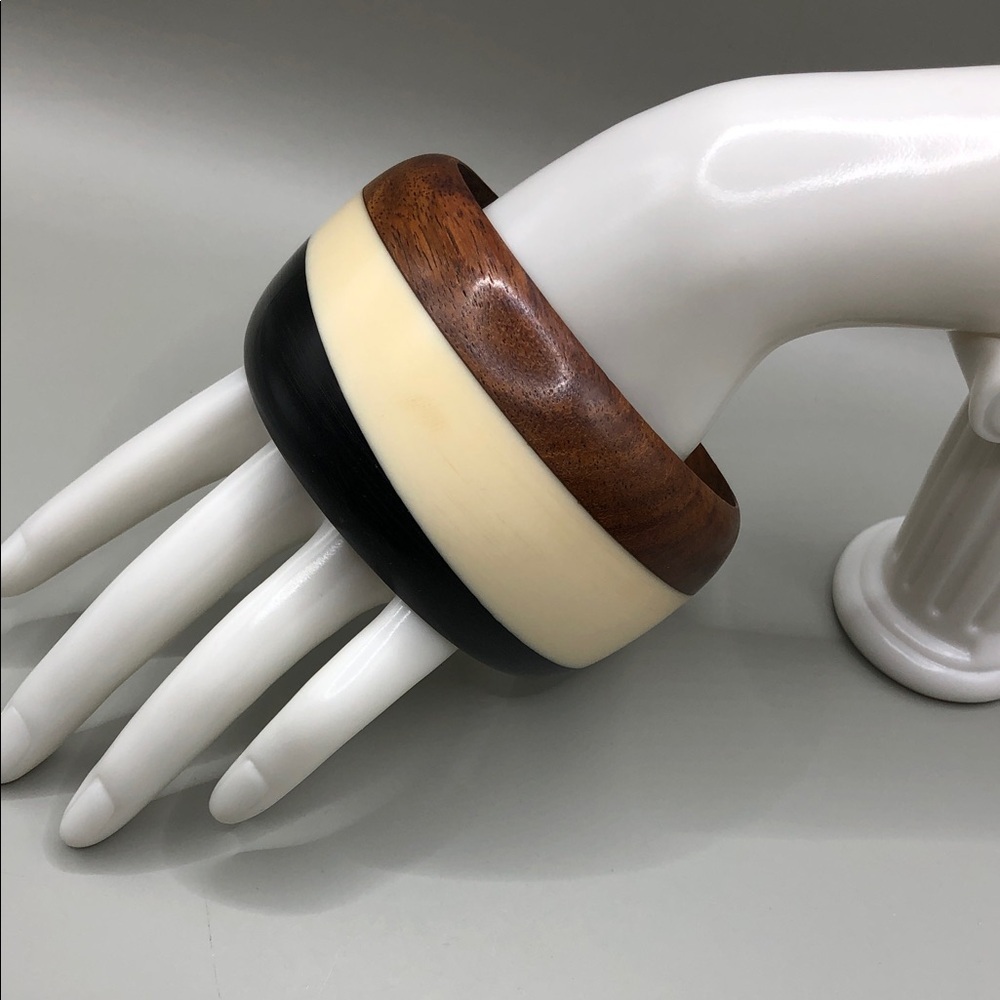 Vintage colorblock wooden resin bangle bracelet wide large wrist sz 9 statement.